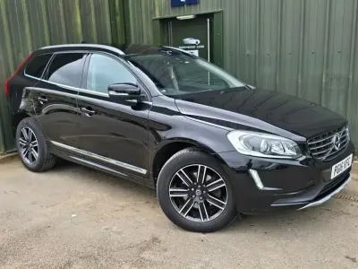 Used Volvo XC60 SE Lux 220 HP (161 kW) 2016 Black SUV