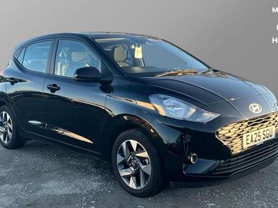 Black Used 2025 Hyundai i10 Advanced Hatchback | £14,709 (Fair price)