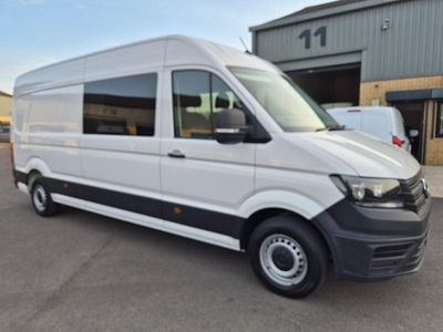 Usado VW Crafter 140 HP (102 kW) 2023 Branco Van