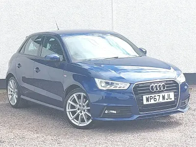 Usado Audi A1 S-Line 150 HP (110 kW) 2017 Azul Citadino