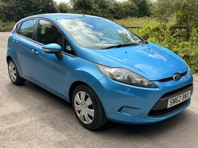 Used Ford Fiesta 82 HP (60 kW) 2012 Blue Hatchback