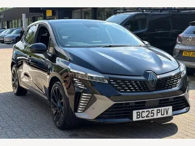 Used Renault Clio Esprit Alpine 143 HP (105 kW) 2025 Diamond black  Hatchback