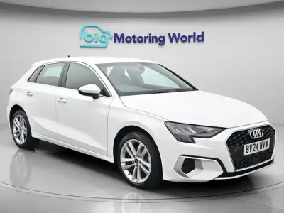 Used Audi A3 Sportback e-tron Sport 204 HP (150 kW) 2024 White Hatchback
