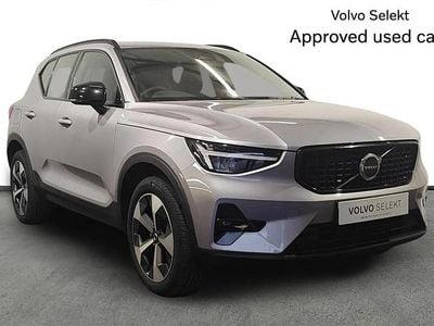 Used Volvo XC40 Plus 161 HP (118 kW) 2025 Silver SUV
