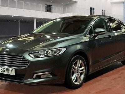 Used Ford Mondeo Zetec 150 HP (110 kW) 2016 Grey Hatchback