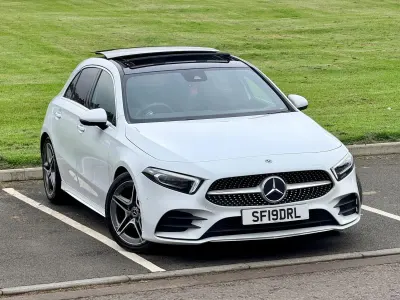 Used Mercedes A180 AMG Line Premium Plus 136 HP (100 kW) 2019 White Hatchback