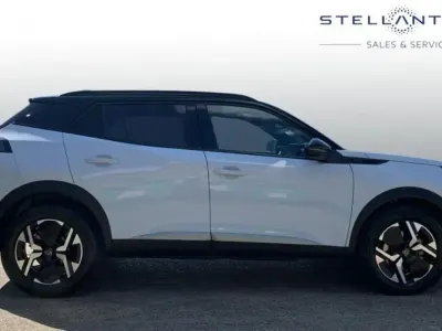 Begagnad Peugeot 2008 GT 134 HK (98 kW) 2025 Vit SUV