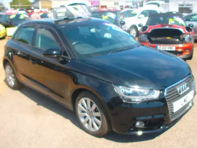 Used Audi A1 Sportback Sport 86 HP (63 kW) 2013 Black Hatchback