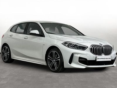 Usado BMW 118 M Sport 134 HP (98 kW) 2021 Branco Citadino