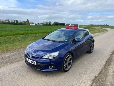 Second-hand Vauxhall Astra GTC Edition 138 CP (101 kW) 2014 Albastru Hatchback