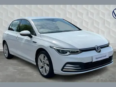 Used VW Golf VIII Style 128 HP (94 kW) 2020 White Hatchback