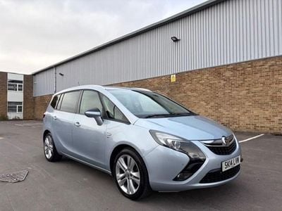 Silver Used 2014 Vauxhall Zafira SRi MPV | £2,495 (Good price)