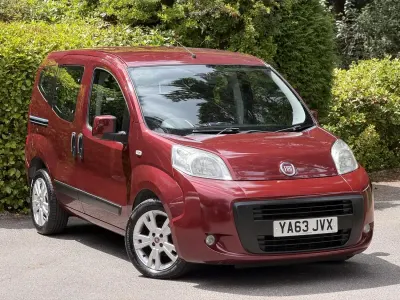 Used Fiat Qubo Trekking 75 HP (55 kW) 2014 Red MPV