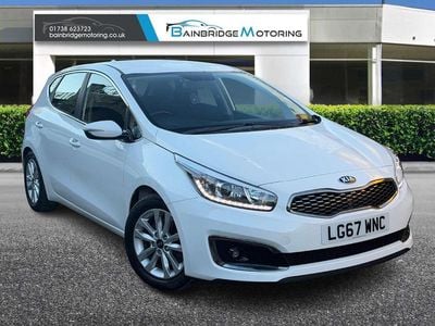 White Used 2017 Kia Ceed Hatchback | £7,395 (Fair price)