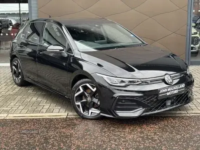 Used VW Golf VIII R-line 150 HP (110 kW) 2025 Black Hatchback