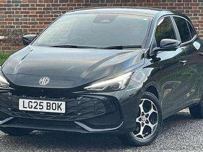 Black Used 2025 MG MG3 Trophy Hatchback | £15,749 (Fair price)