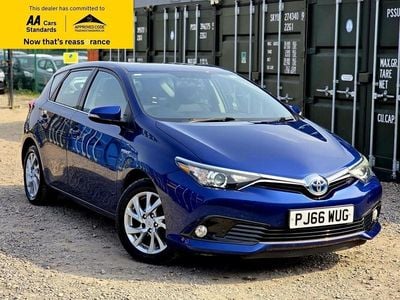 Used Toyota Auris Hybrid Business Edition 2016 Blue Hatchback