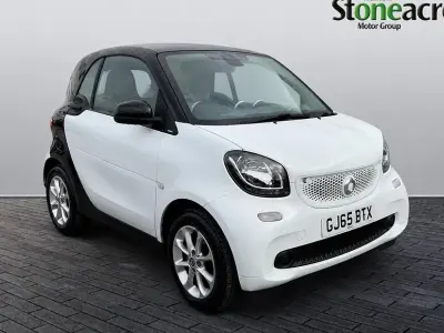 Used Smart ForTwo Coupé Passion 70 HP (51 kW) 2015 White Coupe