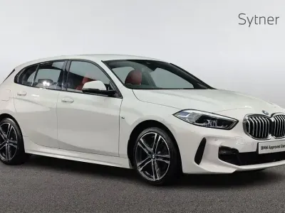 Used BMW 118 M Sport 134 HP (98 kW) 2023 White Hatchback