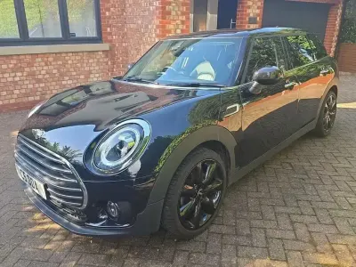 Used Mini Cooper Clubman Exclusive 2020 Black Estate