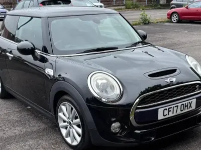 Used Mini Cooper S Chili 192 HP (141 kW) 2017 Black Hatchback