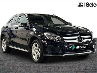 Mercedes GLA220