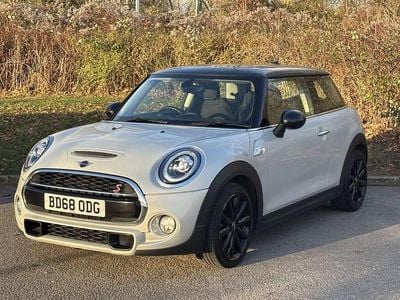 Used Mini Cooper S Hatch 192 HP (141 kW) 2018 Silver Hatchback