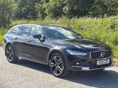 Used Volvo V90 CC 195 HP (143 kW) 2021 Black Estate