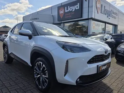 Used Toyota Yaris Hybrid 2024 SUV