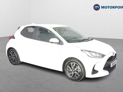 Used Toyota Yaris Hybrid Design 2022 White Hatchback