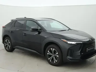Used Toyota bZ4X 150 kW (204 HP) 2025 Black SUV