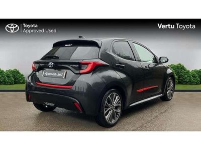 Used Toyota Yaris Hybrid 116 HP (85 kW) 2023 Black Hatchback