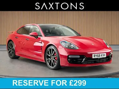 Used Porsche Panamera 460 HP (338 kW) 2019 Red Hatchback
