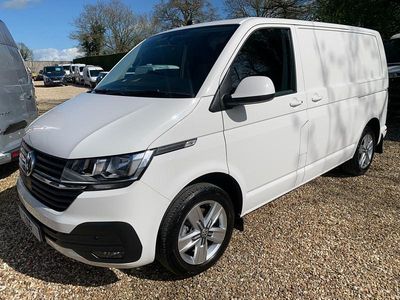 Used VW Transporter Highline 150 HP (110 kW) 2022 White Van
