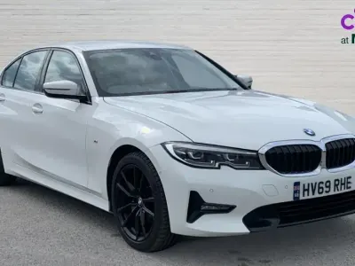 Used BMW 318 Sport Line 150 HP (110 kW) 2019 White