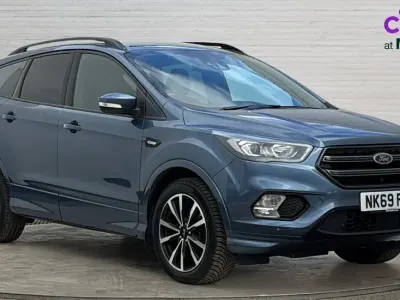 Second-hand Ford Kuga ST-Line 176 CP (129 kW) 2019 Albastru SUV