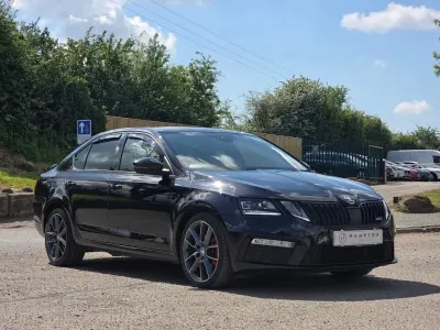Usado Skoda Octavia vRS 245 HP (180 kW) 2019 Preto Citadino
