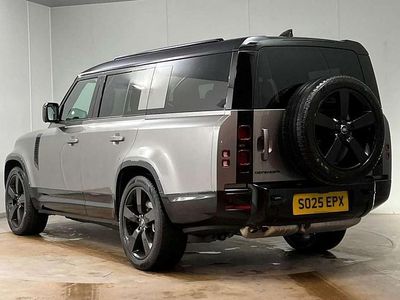 Used Land Rover Defender SE Dynamic 345 HP (253 kW) 2025 Silver SUV