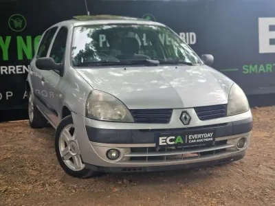 Used Renault Clio II Expression 2005 Silver Hatchback