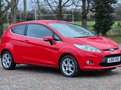 Red Used 2012 Ford Fiesta Zetec Hatchback | £2,399 (Good price)