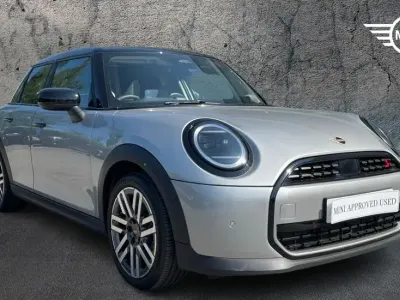 Used Mini Cooper S Hatch 201 HP (147 kW) 2025 Silver Hatchback