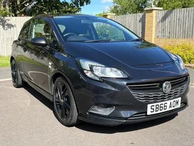 Used Vauxhall Corsa Edition 75 HP (55 kW) 2016 Black Hatchback