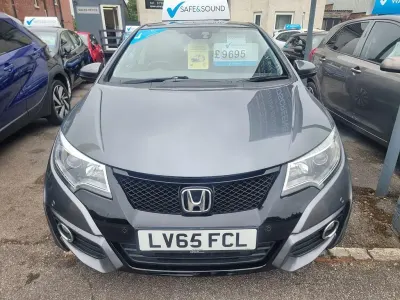 Begagnad Honda Civic SE Plus 142 HK (104 kW) 2015 Grå Halvkombi