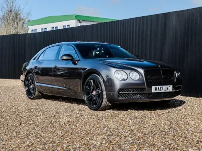 Used Bentley Flying Spur Mulliner 507 HP (372 kW) 2017 Grey Sedan