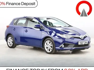 Used Toyota Auris Hybrid