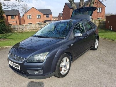 Used Ford Focus Titanium 2007 Grey Hatchback