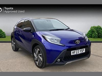 Used Toyota Aygo X 72 HP (52 kW) 2023 Juniper blue bitone SUV