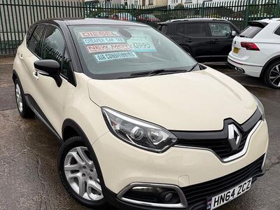 Second-hand Renault Captur Dynamique 90 CP (66 kW) 2014 Bej SUV