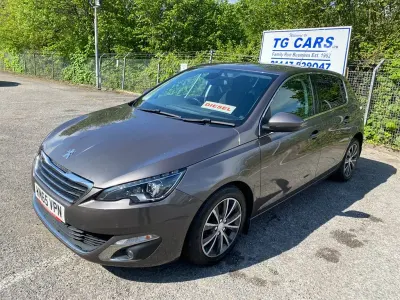 Second-hand Peugeot 308 Allure 120 CP (88 kW) 2015 Gri Hatchback