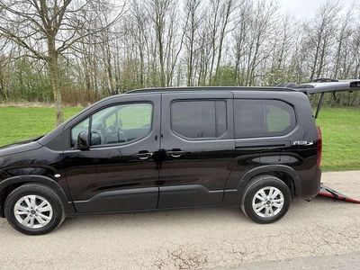 Gebraucht Peugeot Rifter Allure 2024 Schwarz Van / Kleinbus